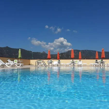 Stylish Le Fontane 1 Bedroom Premium B3 Sleeps 3
